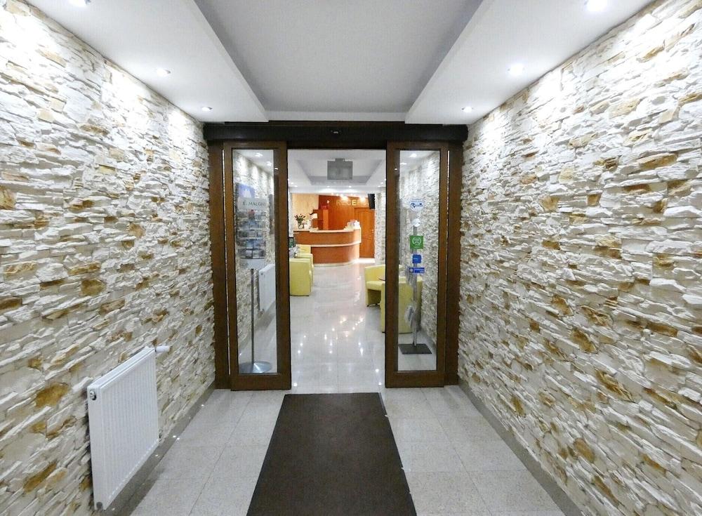 Aparthotel Adler 크라쿠프 외부 사진
