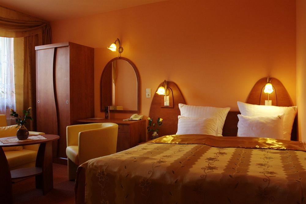 Aparthotel Adler 크라쿠프 외부 사진