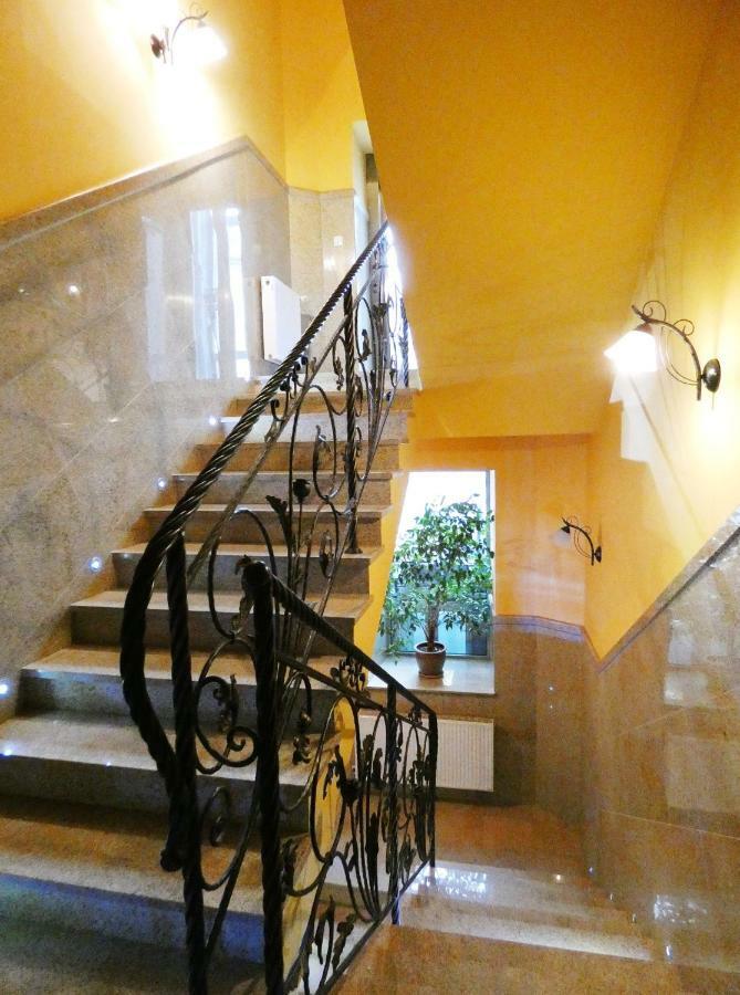 Aparthotel Adler 크라쿠프 외부 사진