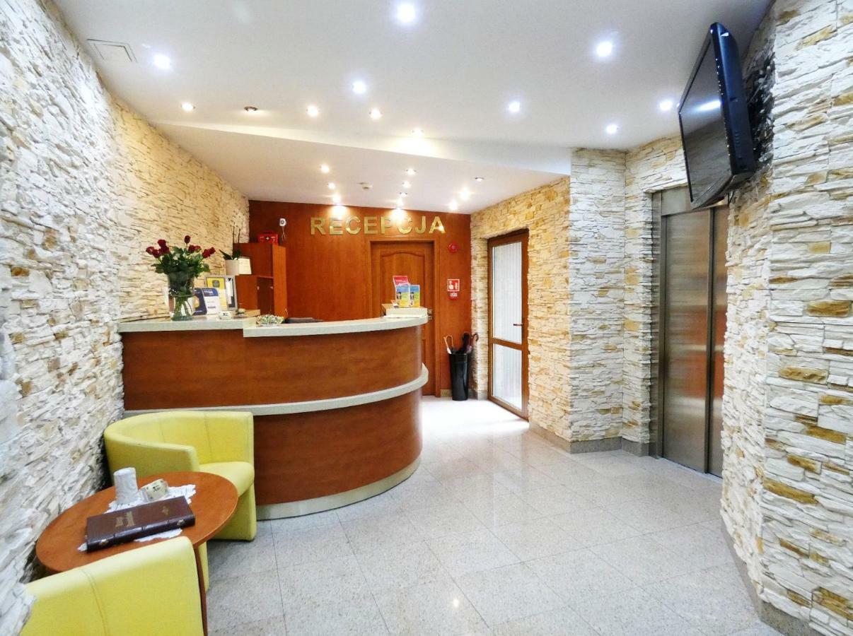 Aparthotel Adler 크라쿠프 외부 사진